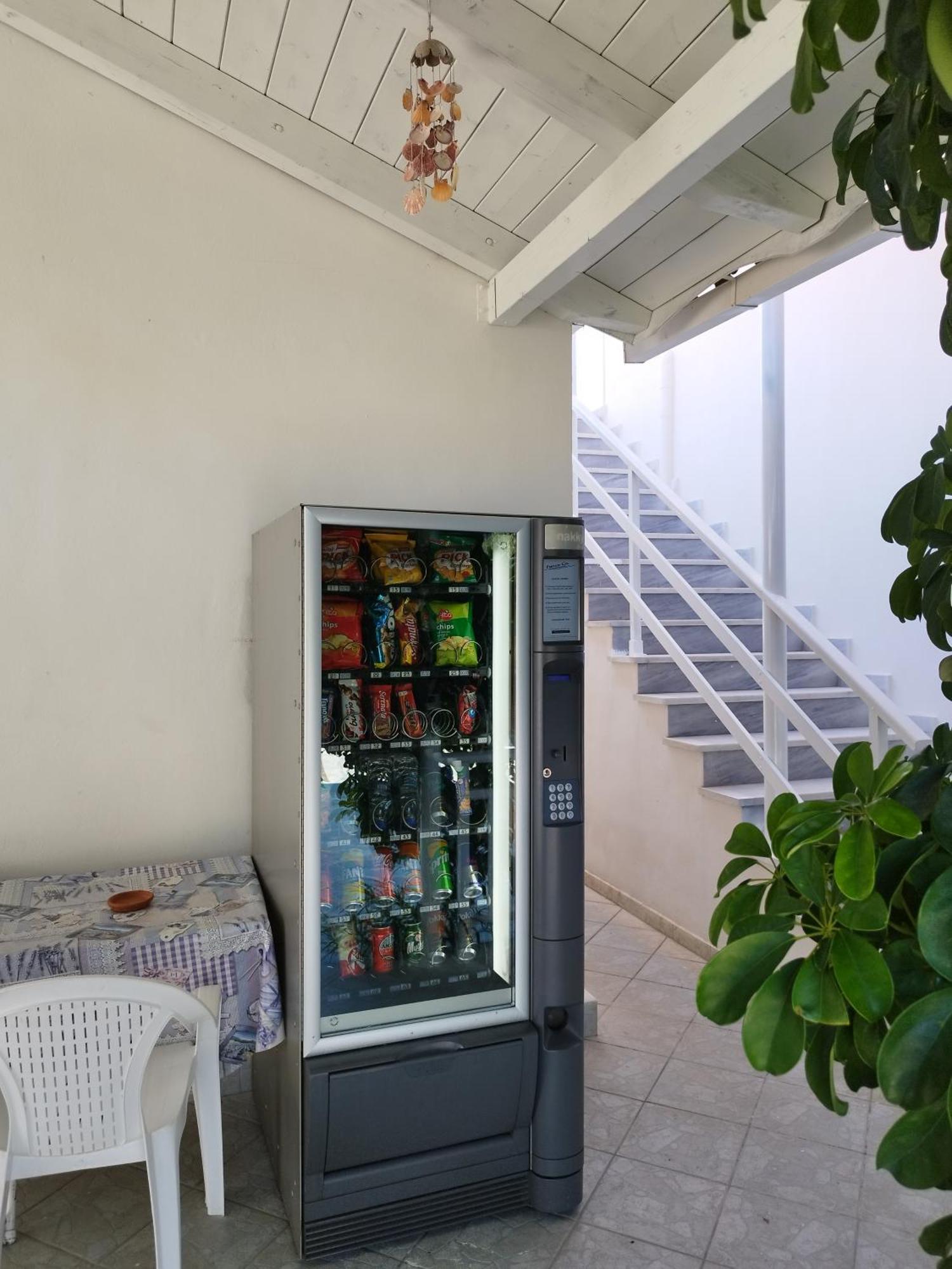 Villa Agia Aikaterini Amoudi Exterior photo